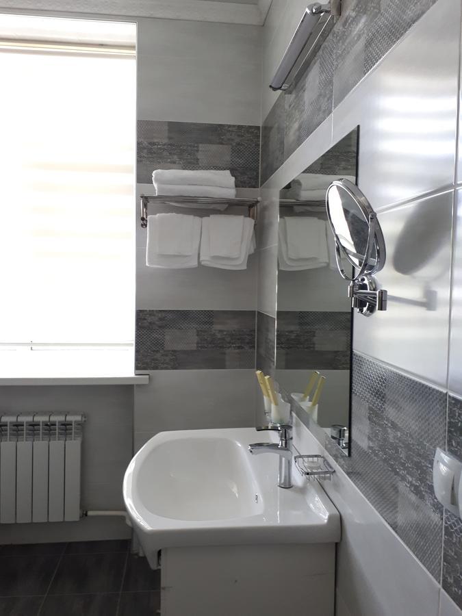 Kok-Art Hotel Jalal-Abad Kültér fotó