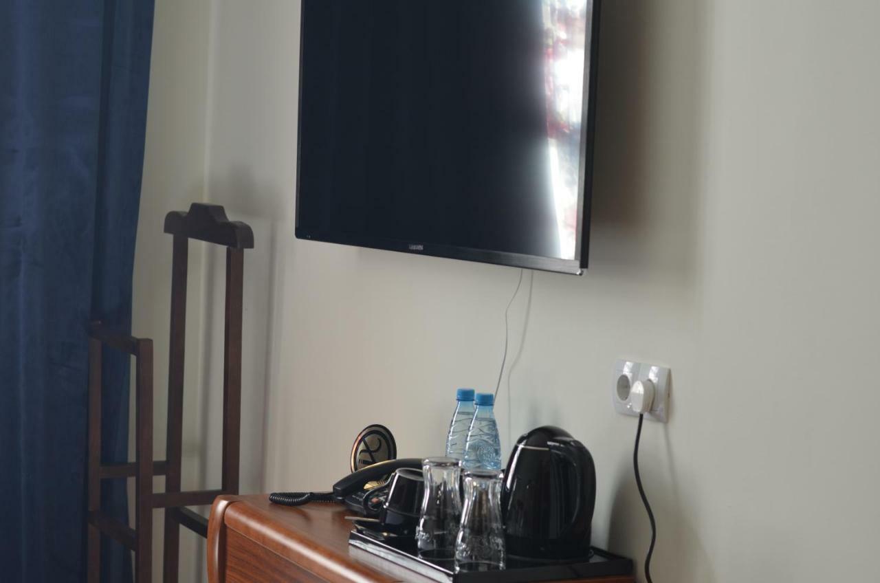 Kok-Art Hotel Jalal-Abad Kültér fotó